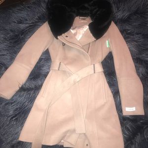 Brand NEW Calvin Klein Fir Trim Coat